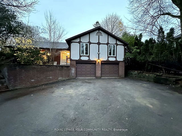 136 Arnold Crescent