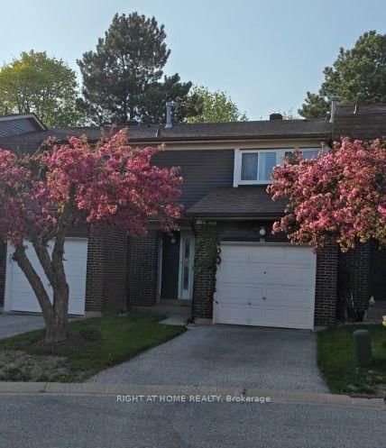 16 - 40 Castle Rock Drive