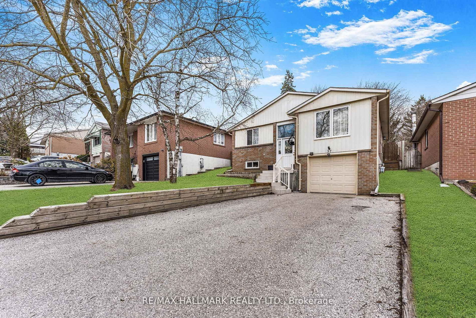 Detached House for sale at 57 WILLIAM ROE Boulevard, Newmarket, Central Newmarket, L3Y 5E9 - MLS: N12147830