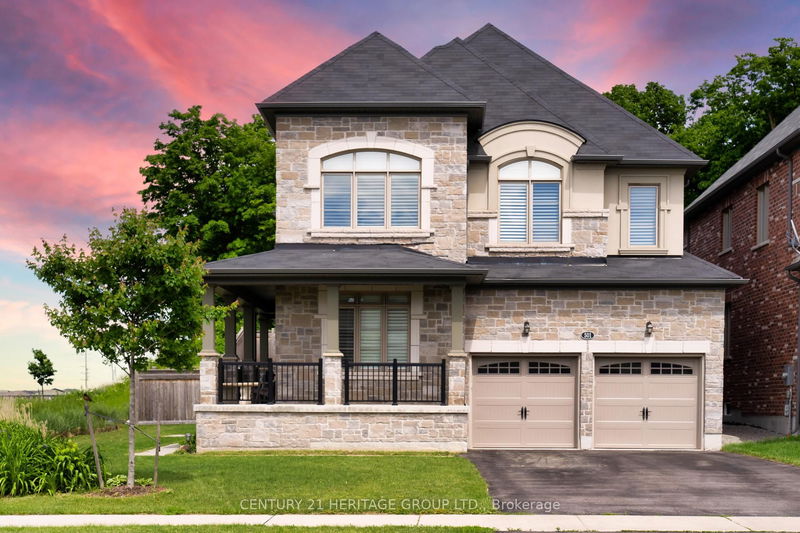 501 Mcgregor Farm Tr, Newmarket - Glenway Estates image-0-0