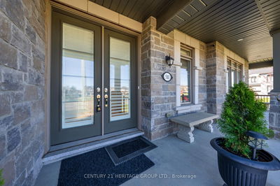 501 Mcgregor Farm Tr, Newmarket - Glenway Estates image-0-2