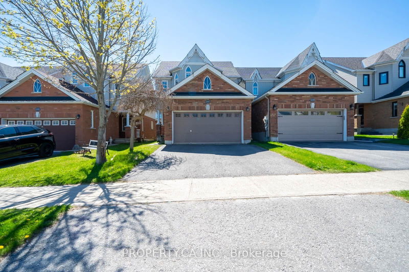 1187 Booth Ave, Innisfil - Alcona image-0-0