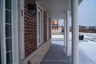 1 Pacific Rim Crt, Richmond Hill - Jefferson image-0-3