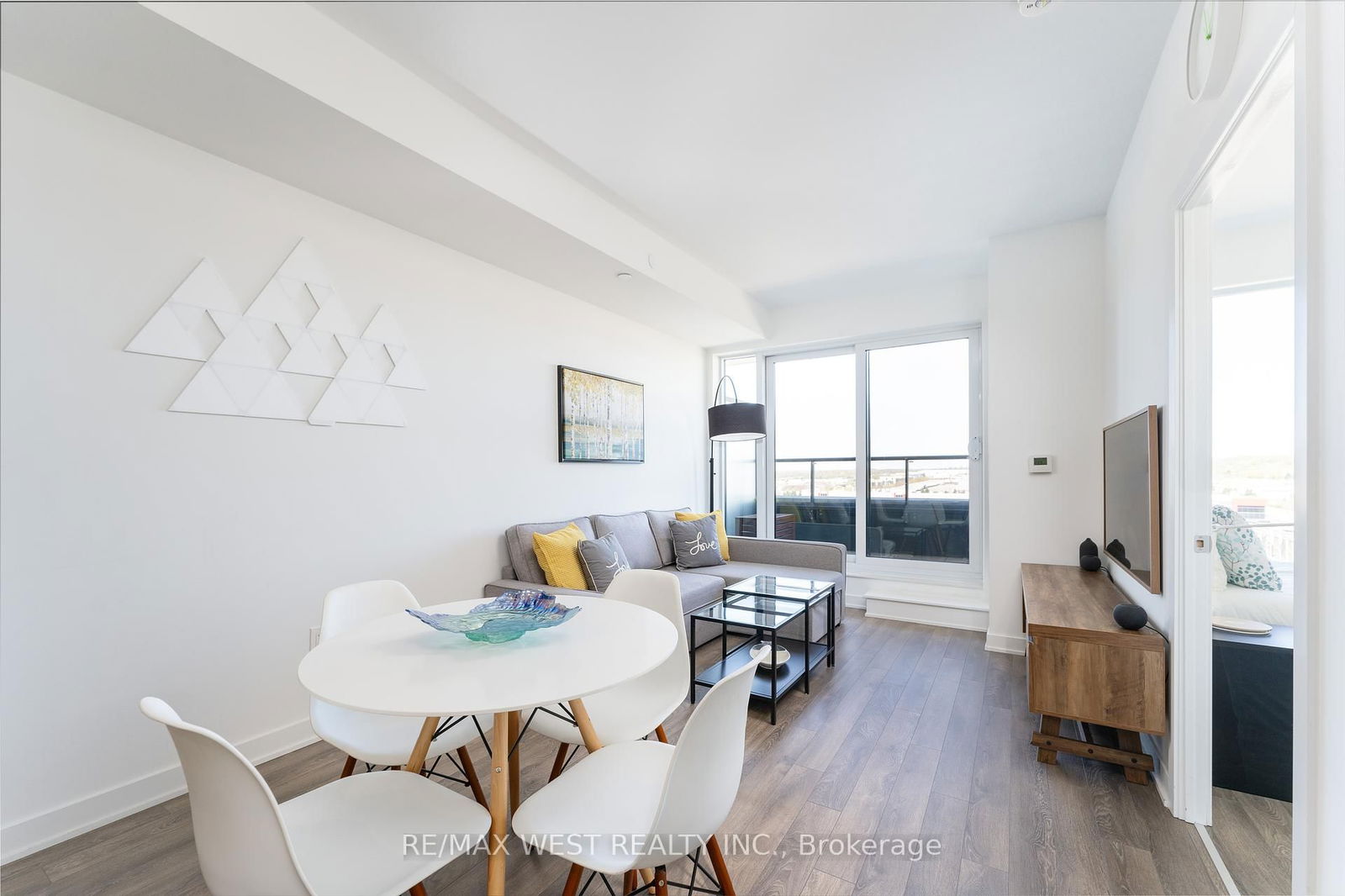 Condo for sale at 924-100 Eagle Rock Way, Vaughan, Rural Vaughan, L6A 5A7 - MLS: N12148618