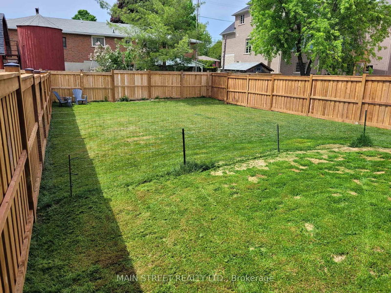 96 Big Canoe Dr, Georgina, L0E 1R0 | Image 3