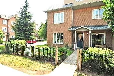 home for lease on 5-16 St Moritz Way