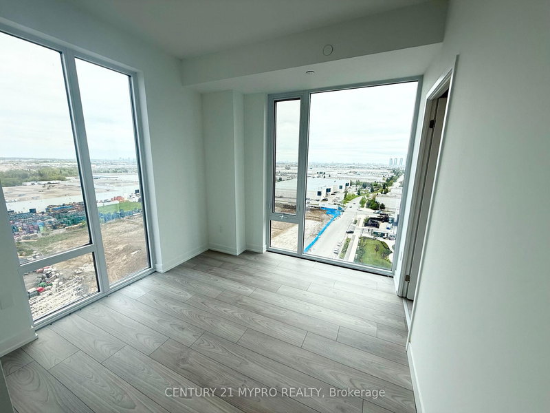 1209 - 474 Caldari Rd, Vaughan, L4K 0R5 | Image 3