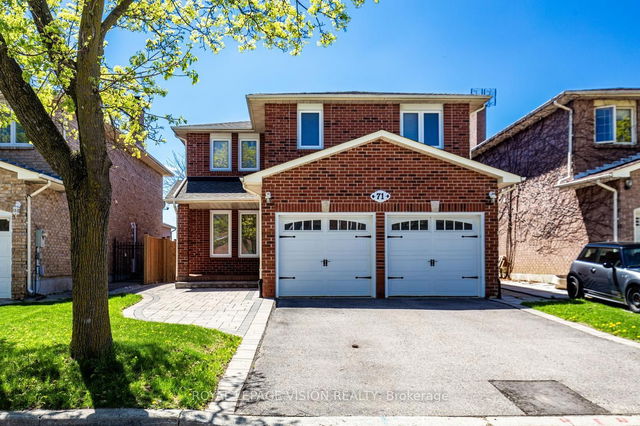 71 Sterling Crescent