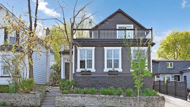 64 Machell Ave, Aurora, L4G 2R7 | Image 2