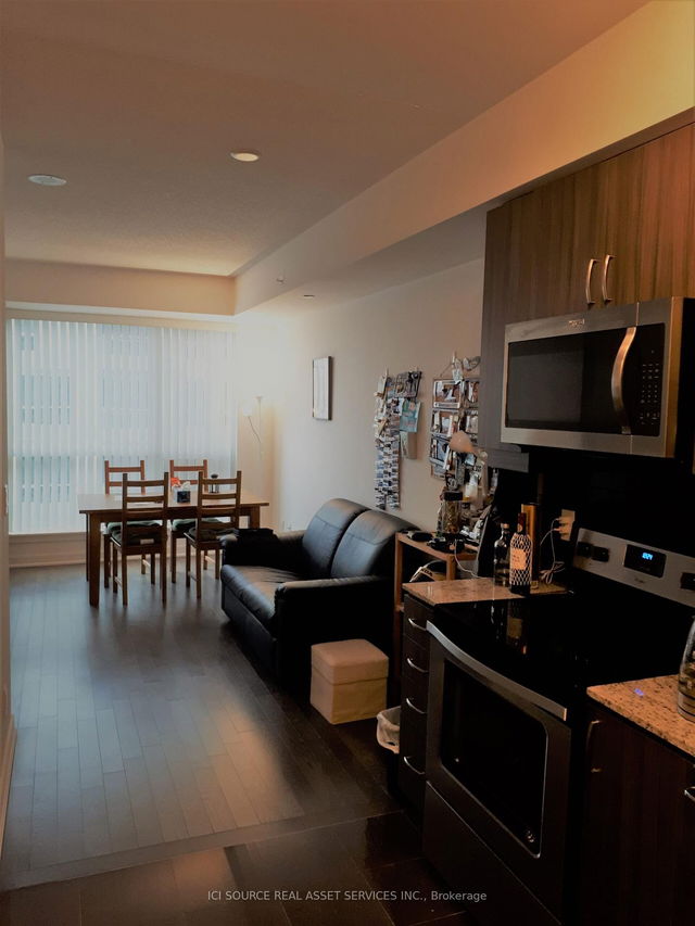 905 - 9205 Yonge Street