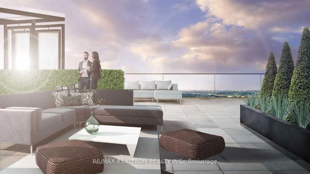 Th 103E - 8868 Yonge Street