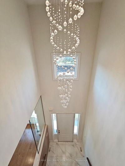 51A Puccini Dr, Richmond Hill - Oak Ridges image-0-4