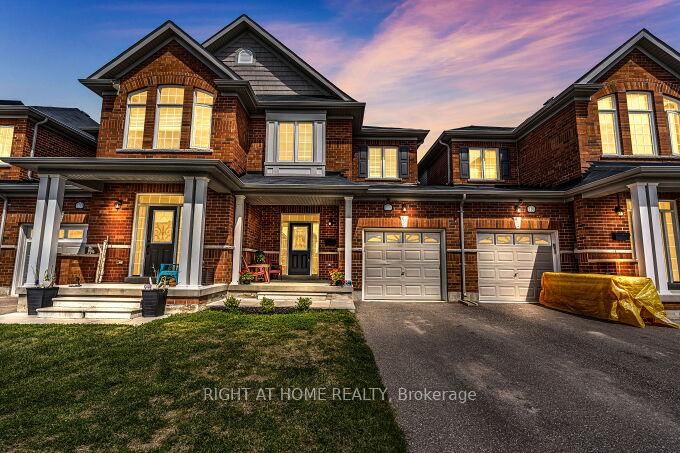 Townhouse for sale at 118 Wagner Crescent, Essa, Angus, L3W 0R7 - MLS: N12150592