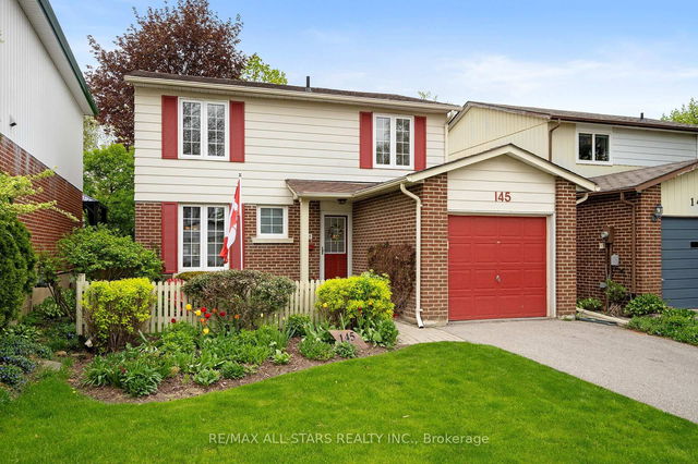 145 Thoms Crescent