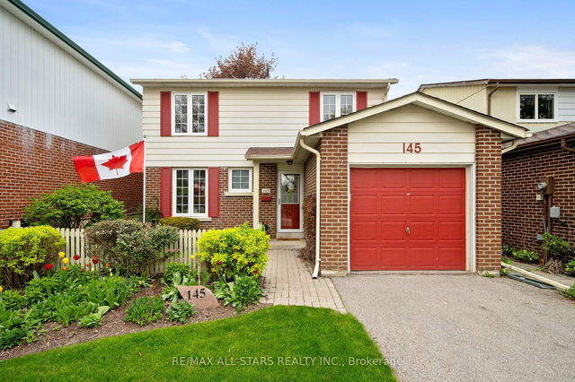 145 Thoms Crescent