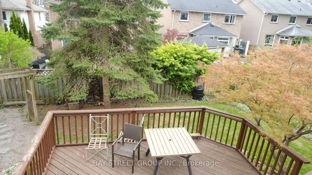 9 Chadburn Crescent