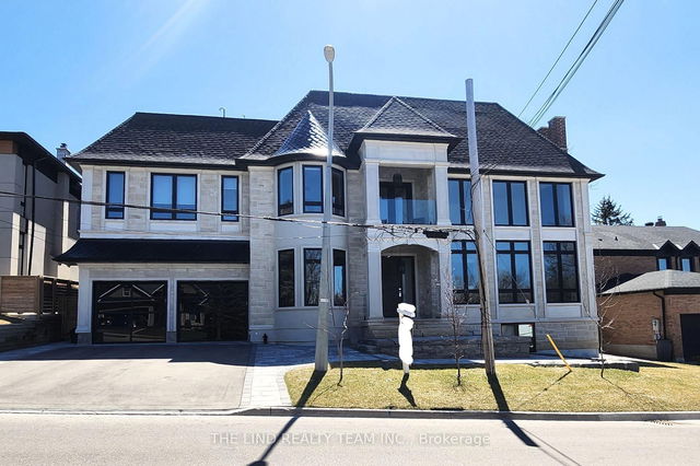 211 Kennedy Street