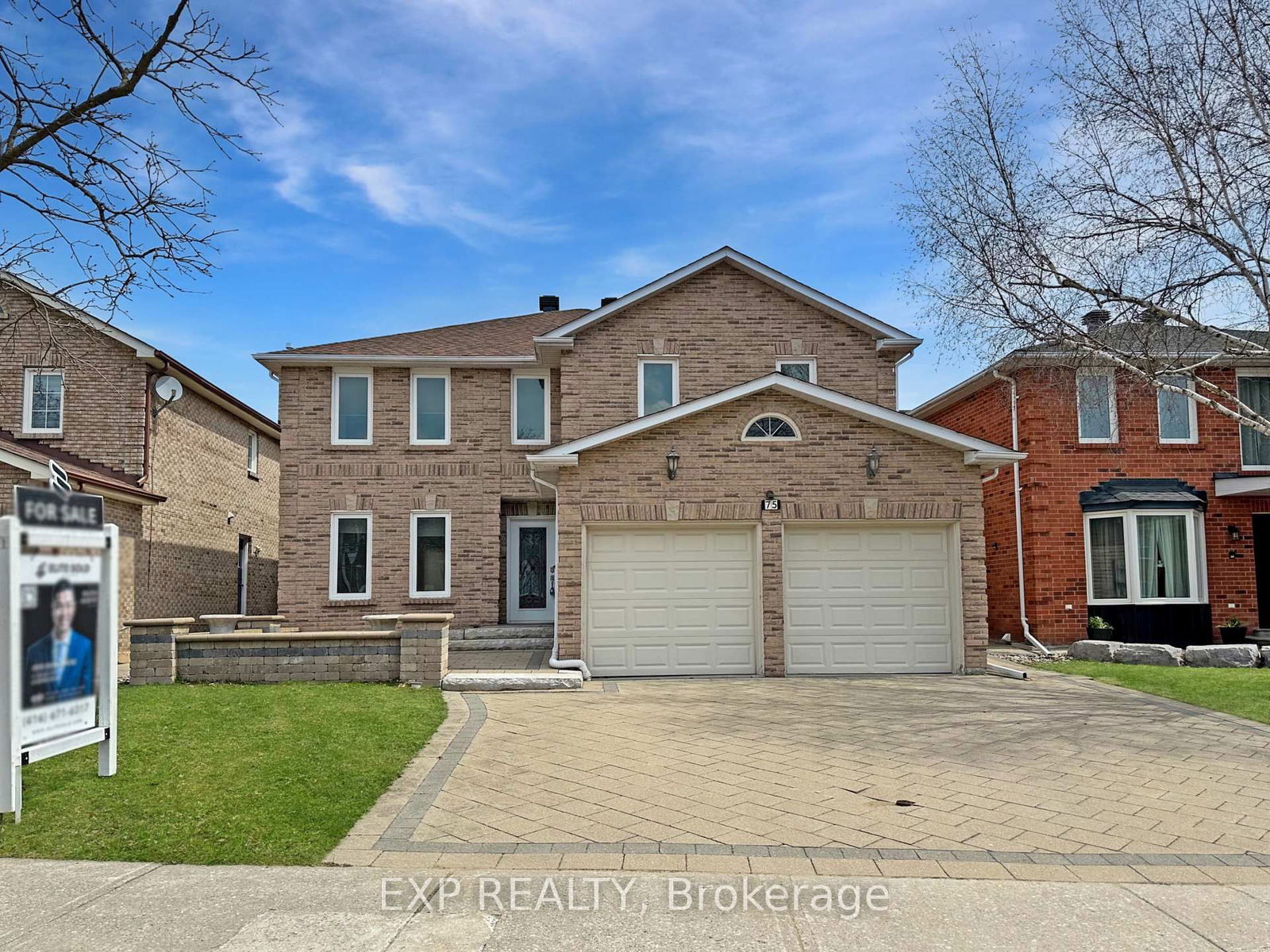 Detached House for sale at 75 Somerset Crescent, Richmond Hill, Observatory, L4C 8N8 - MLS: N12152485