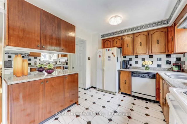 2 Maitland Drive