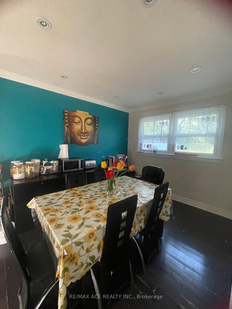 150 Doncaster Ave, Markham, L3T 1L3 | Image 3