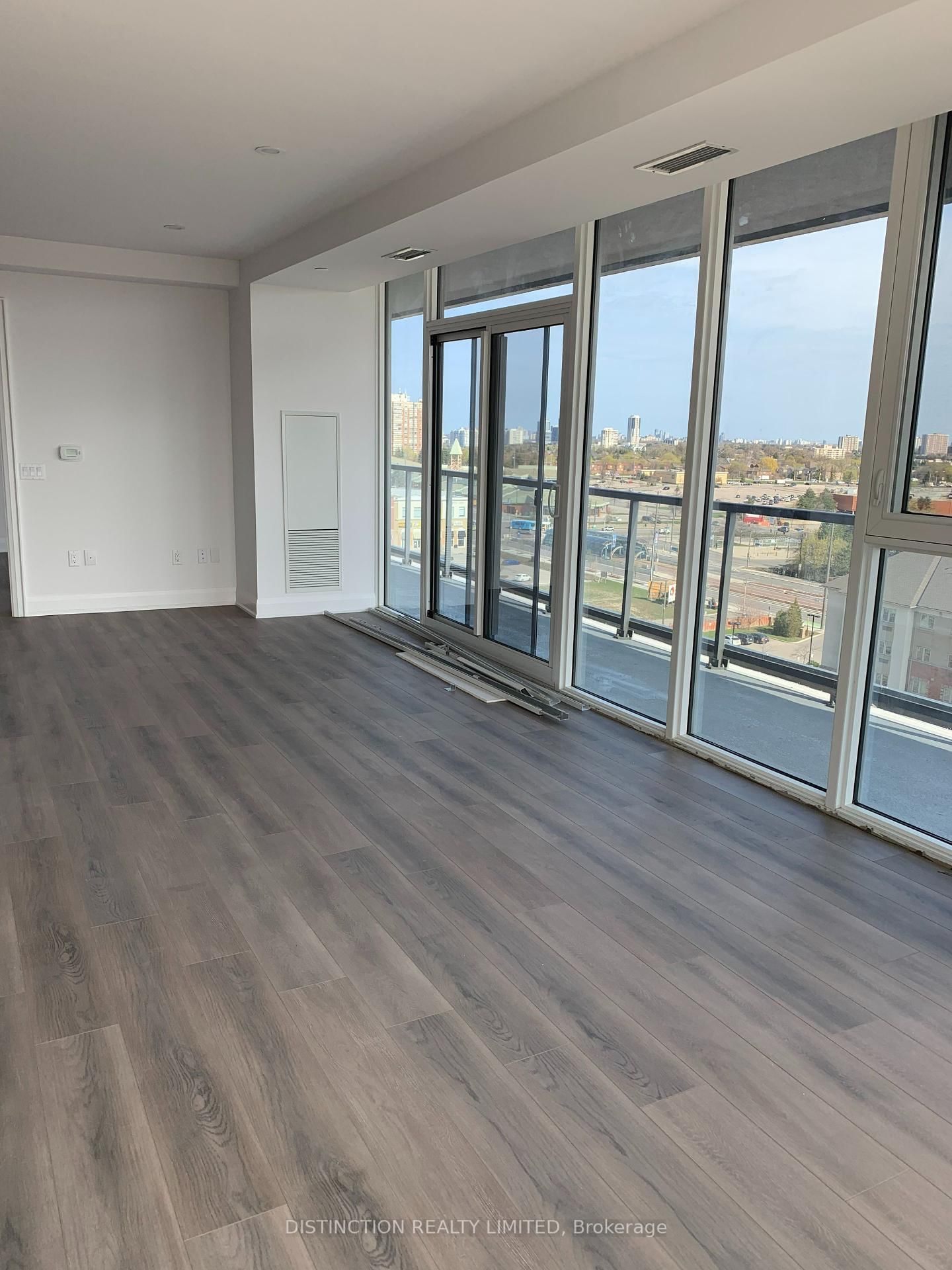 Condo for sale at 1005-10 Gatineau Drive, Vaughan, Beverley Glen, L4J 0L2 - MLS: N12152838