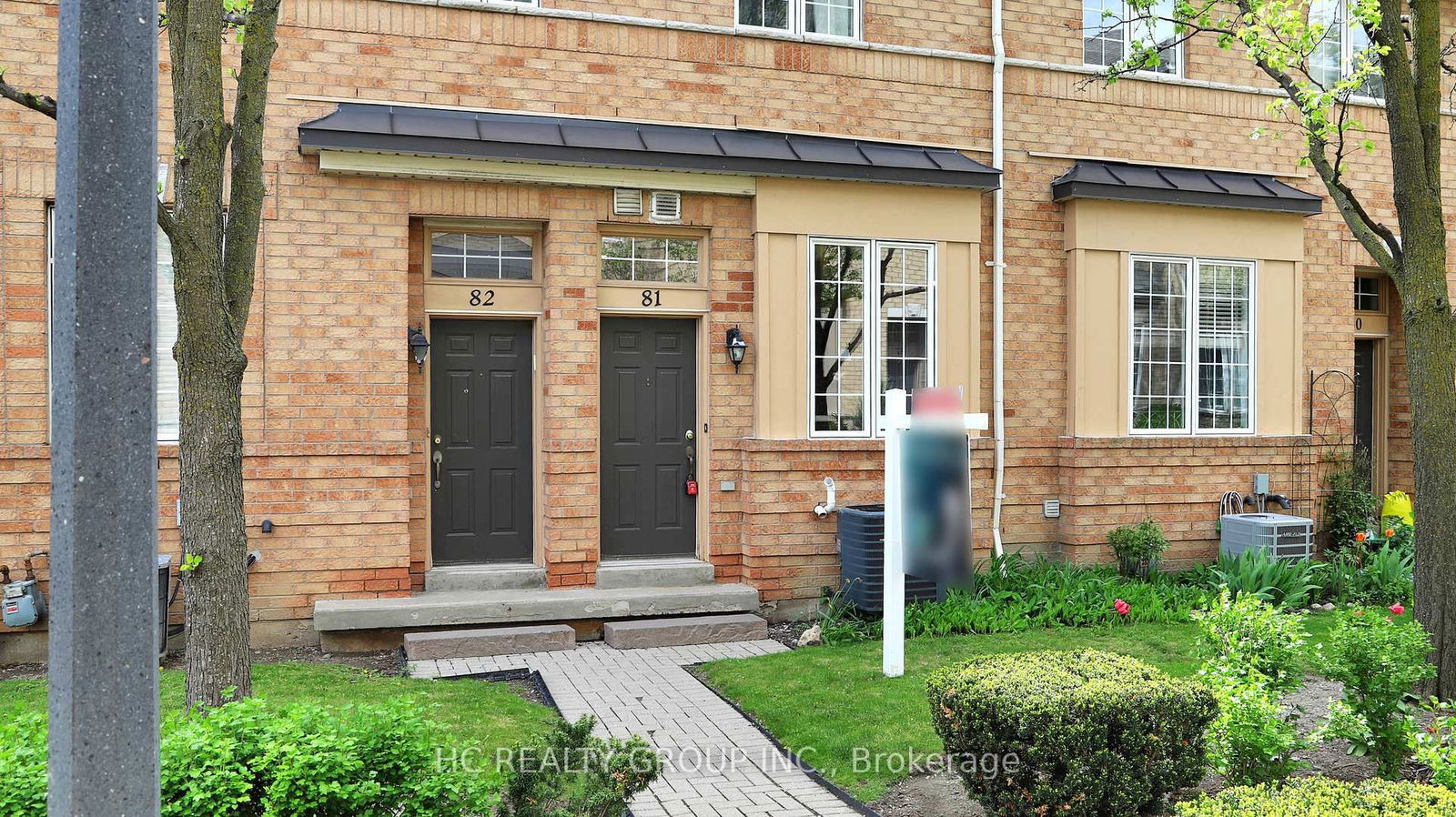 Townhouse for sale at 81-23 Observatory Lane, Richmond Hill, Observatory, L4C 0M7 - MLS: N12153158