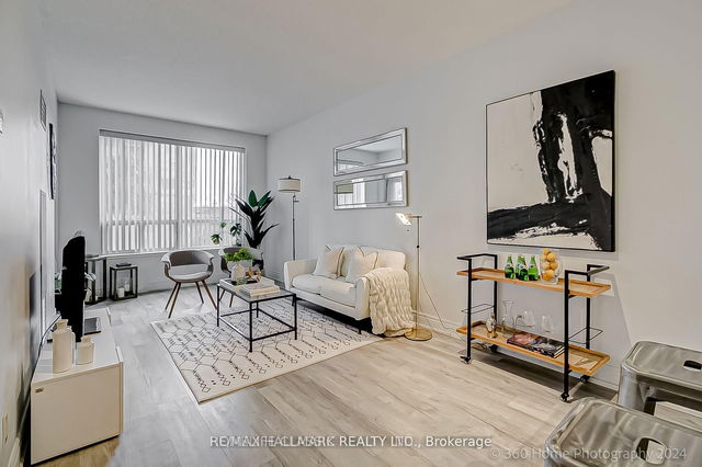 112 - 62 Suncrest Boulevard