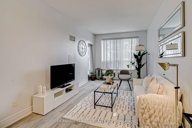 112 - 62 Suncrest Boulevard
