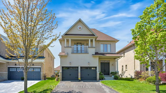 32 Allison Ann Way
