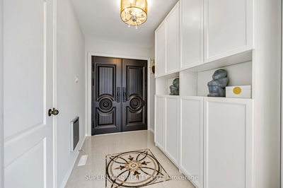 85 Queensway Dr, Richmond Hill - Rouge Woods image-0-4