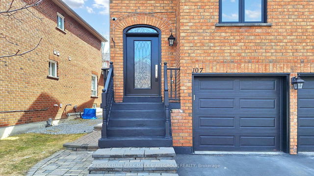 107 Deerglen Terrace