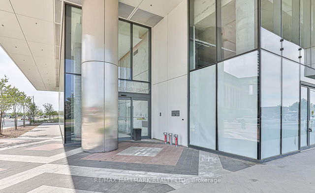 2203 - 950 PORTAGE Parkway
