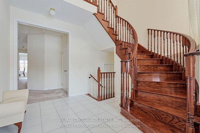 144 Gold Park Gate, Essa - Angus image-0-1