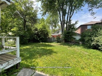 56 Sylvan Cres, Richmond Hill - Oak Ridges Lake Wilcox image-0-1