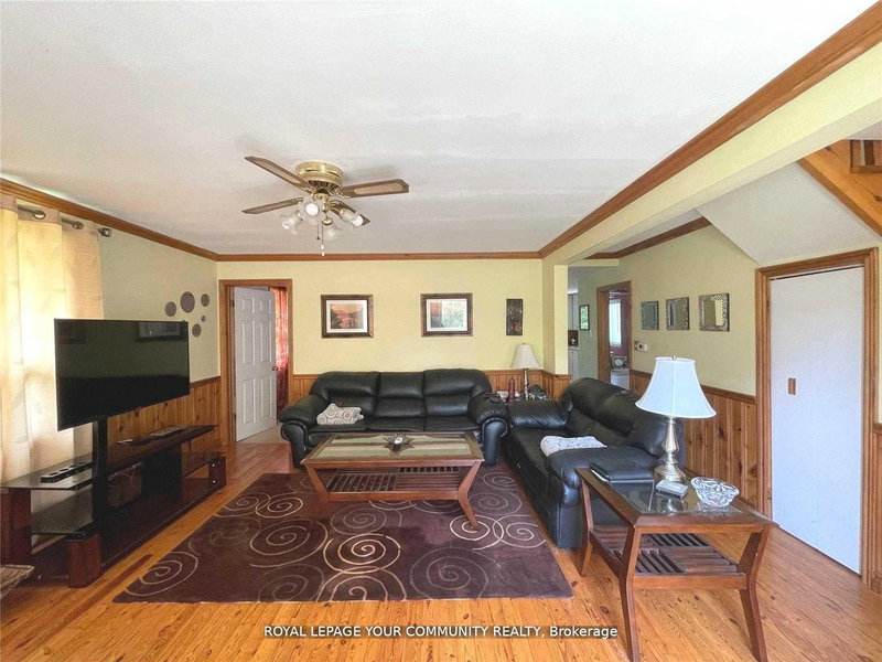 56 Sylvan Cres, Richmond Hill, L4E 3A1 | Image 3