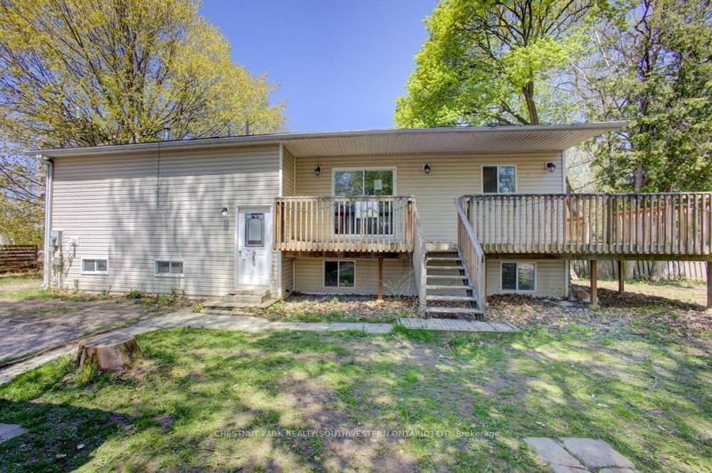 home for sale on 2081 25th Sideroad