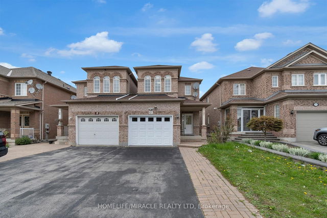 61 Deepsprings Crescent