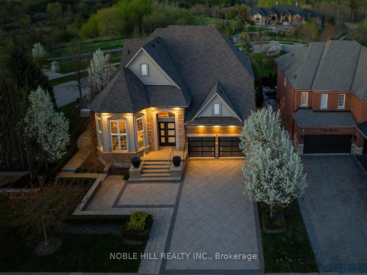 Detached House for sale at 9 Chapel Gully Trail, King, Nobleton, L7B 0A1 - MLS: N12154885