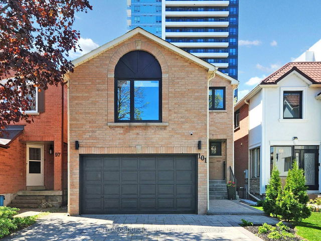 101 Glen Crescent