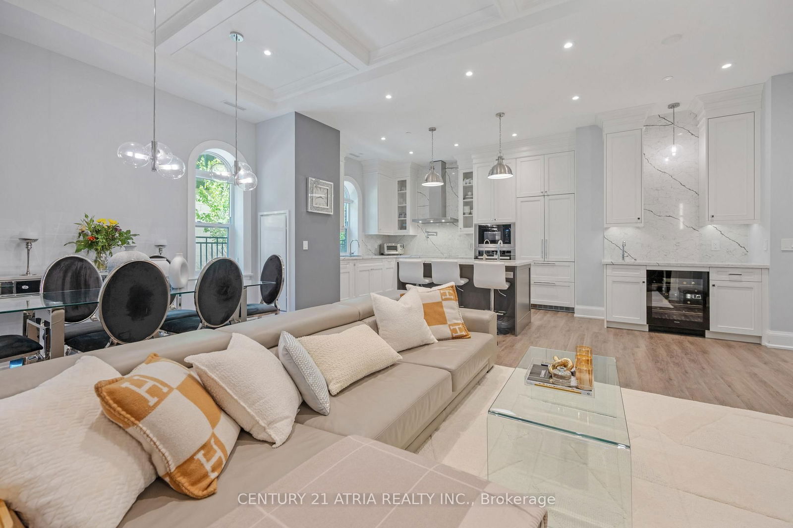 Condo for sale at 102-208 Main Street, Markham, Unionville, L3R 6G8 - MLS: N12155023
