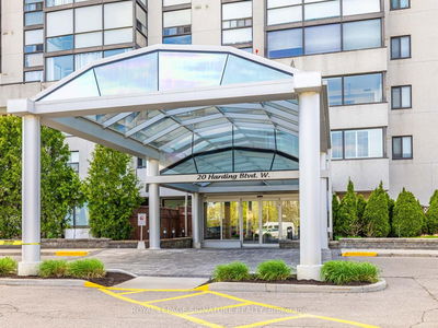 Unit 305 — 20 Harding Blvd, Richmond Hill - Harding image-0-1