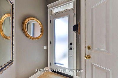 119 Westbury Crt, Richmond Hill - Westbrook image-0-2