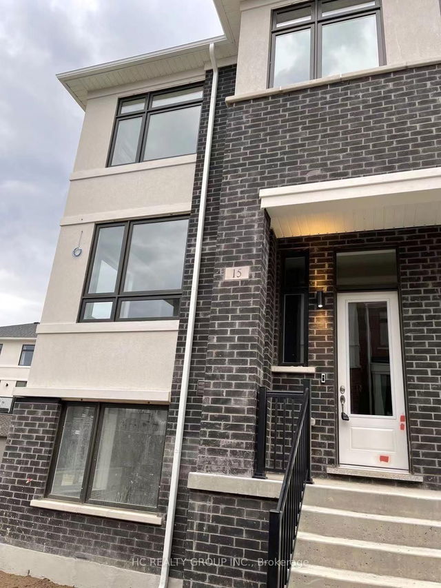15 James Noble Lane