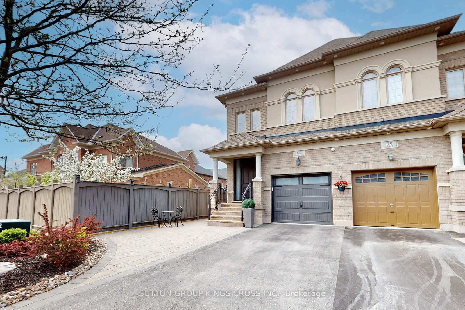 Semi-Detached House for sale at 86 Ostrovsky Road, Vaughan, Vellore Village, L4H 0V9 - MLS: N12155921