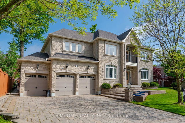29 Warden Woods Court