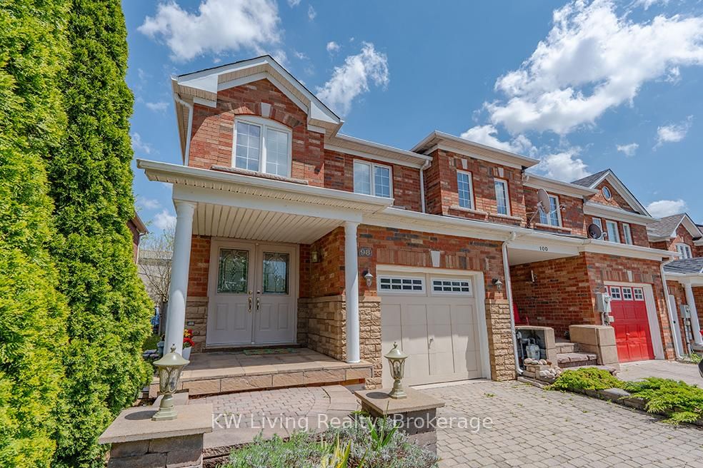 Townhouse for sale at 98 Matteo David Drive, Richmond Hill, Rouge Woods, L4S 2S9 - MLS: N12156080