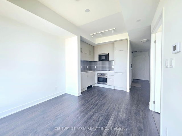 1517 - 56 Andre De Grasse Street