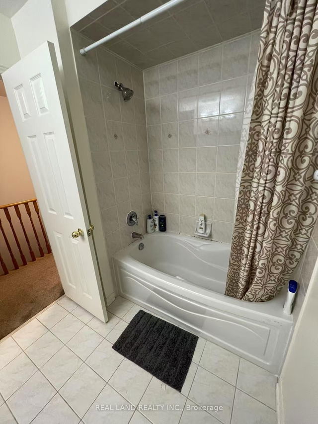 Room - 188 Bantry Avenue