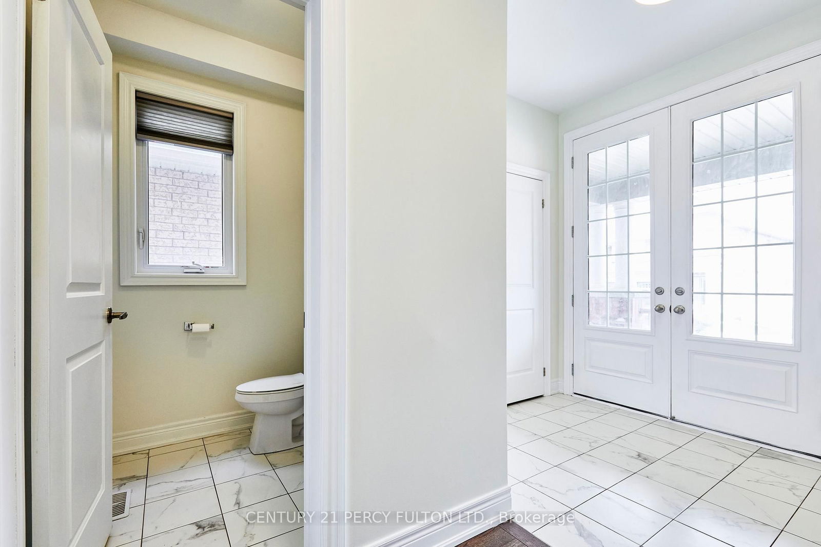 Detached House for sale at 23 Bruce Welch Avenue, Georgina, Keswick South, L4P 0J1 - MLS: N12156816