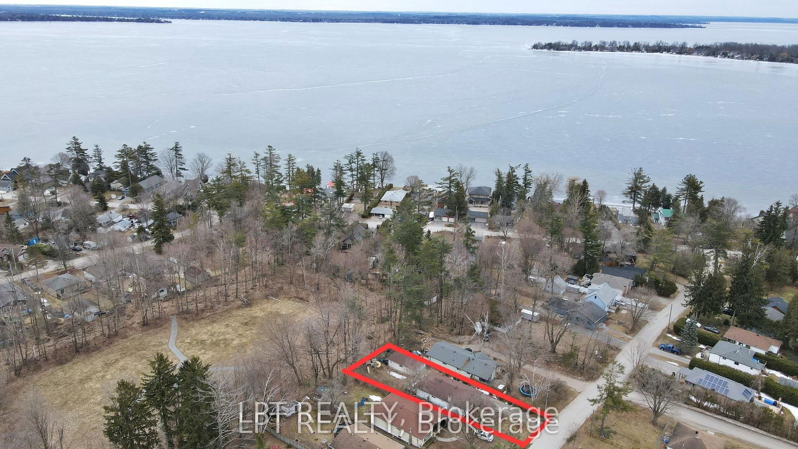 Detached House for sale at 2049 Northern Avenue, Innisfil, Alcona, L9S 1Z4 - MLS: N12156897